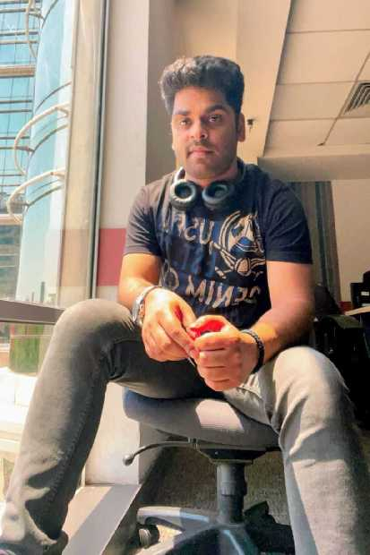 Navneet  Jha